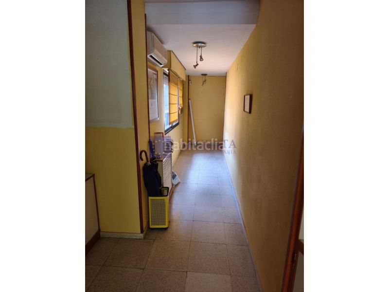Foto 211dfc99-5b84-42af-8938-fd2524167402. Alquiler local comercial se alquila local oficina en Cáceres