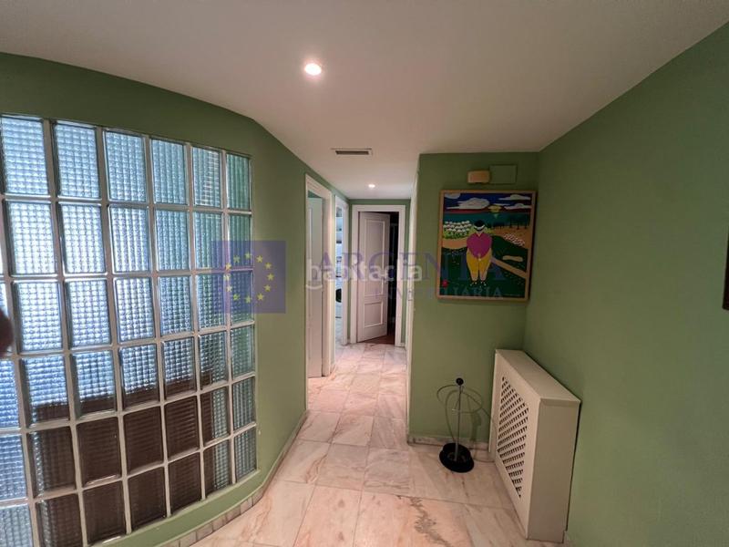 Foto eb82b6ed-0462-4c72-b45d-103378c2f51f. Affitto appartamento con parcheggio in Centro Cáceres