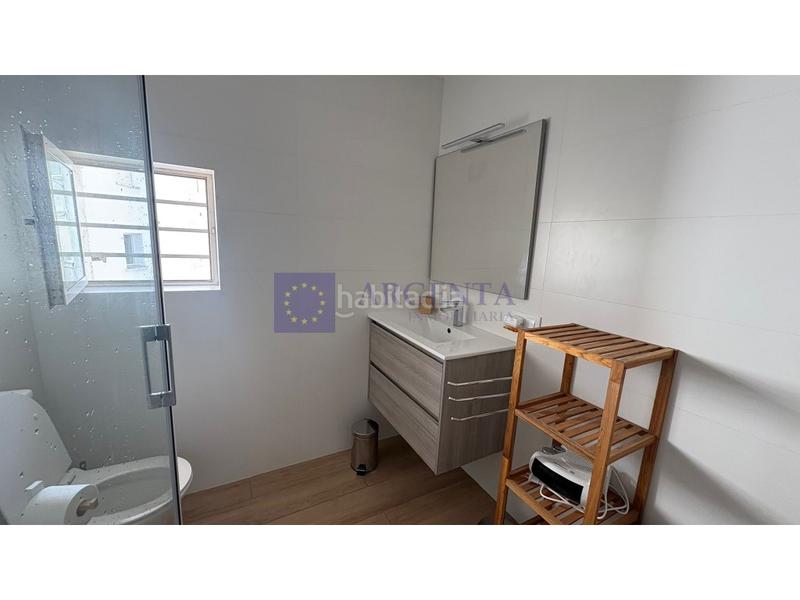 Foto b71569c6-0eab-4c8f-a7bd-31e99341b43e. Alquiler piso alquiler piso llopis 2 habitaciones en Cáceres