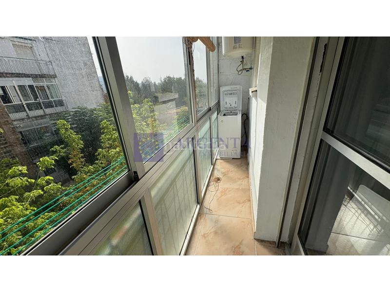 Foto f9dcd66d-8cdf-4e76-8281-a0f22dc07ca5. Alquiler piso alquiler piso llopis 2 habitaciones en Cáceres