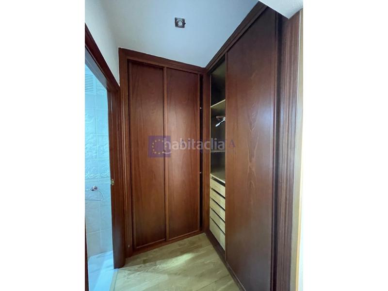 Foto 271d4076-f7c7-4979-a611-ec726ee50022. Location appartement avec parking dans Centro Cáceres