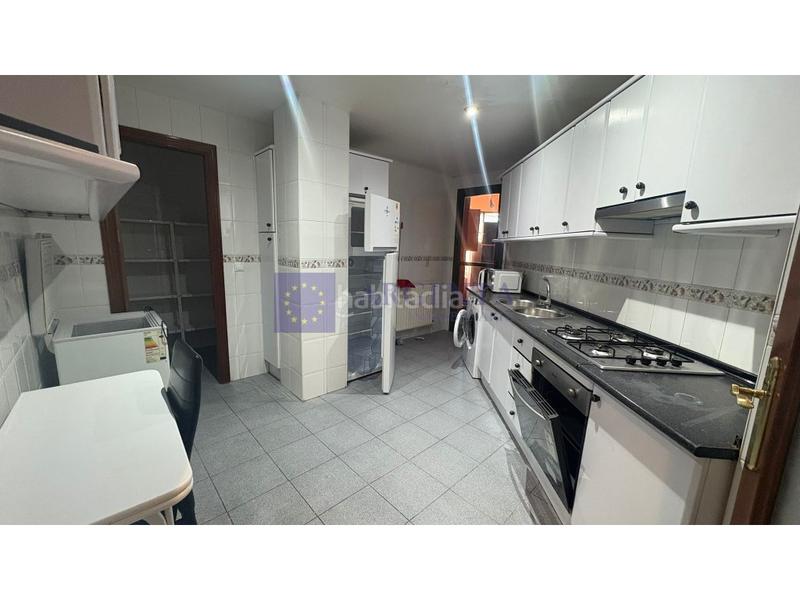 Foto a722e5ce-7afc-4c10-b97a-da59a982ac14. Alquiler piso  alquiler fratres en Centro Cáceres