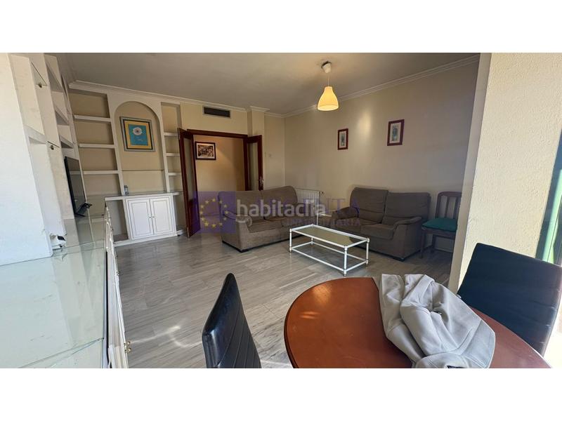 Foto aa57e867-b0d7-46fc-be45-3fd3c1066c7d. Alquiler piso  alquiler fratres en Centro Cáceres