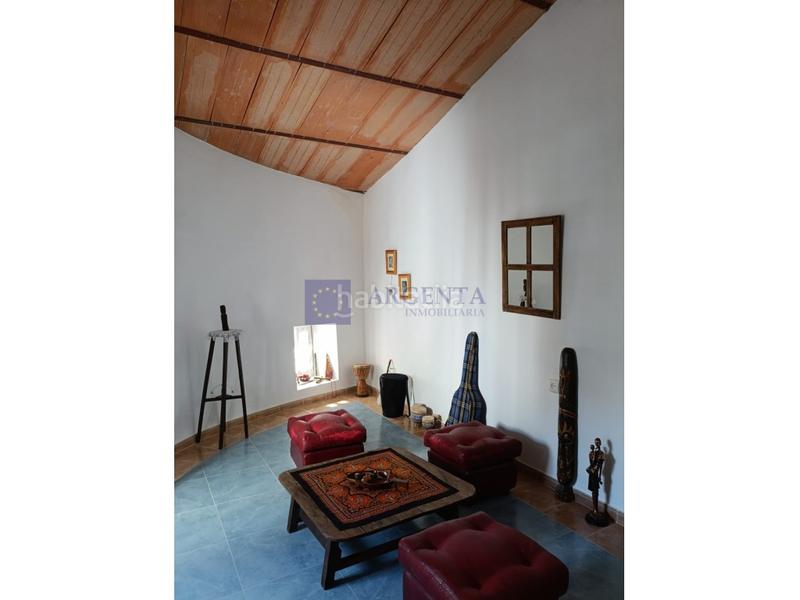 Foto bd05e541-c4ec-4ae7-818a-26c7a6259578. Casa  en venta montanchez en Montánchez