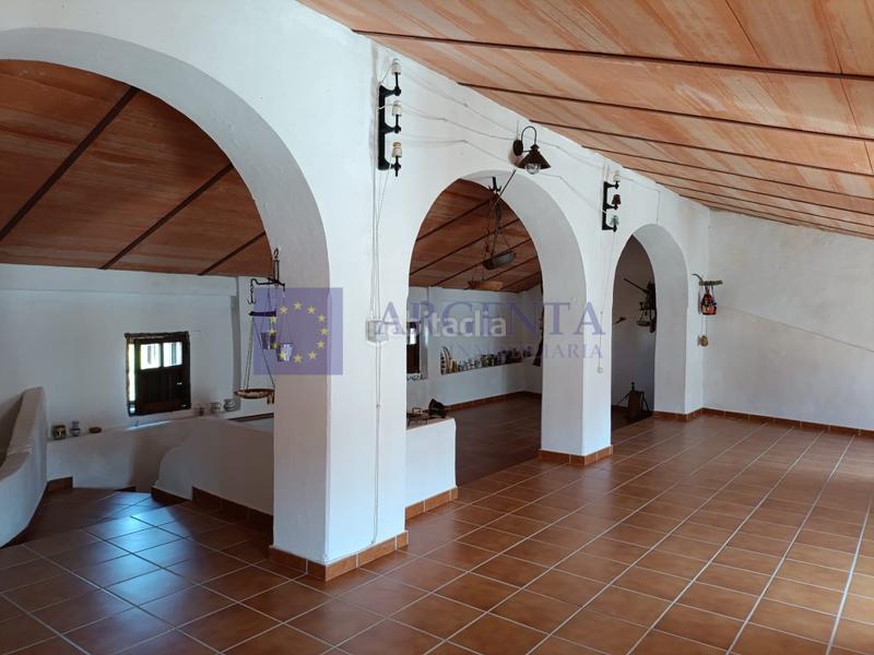 Foto c313d40e-794e-4dcd-9a35-858e012d5ac1. Casa  en venta montanchez en Montánchez