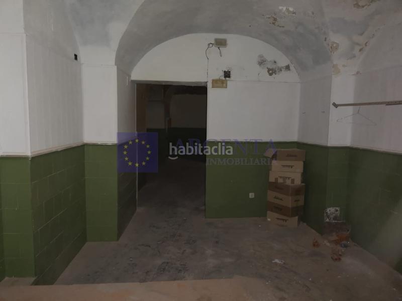 Foto dd6bd75c-1b15-4ecb-8dc1-a72fb3313782. Miete geschäftsraum in Casco Antiguo Cáceres