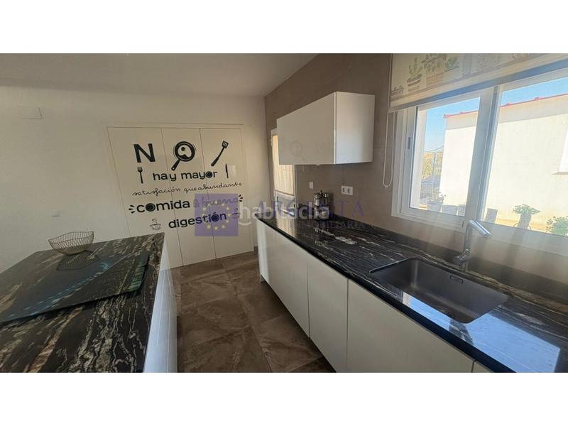 Foto 0d604af4-4cfb-4846-9edd-dc6474a94dc5. Alquiler chalet  venta polígono ganadero en Cáceres