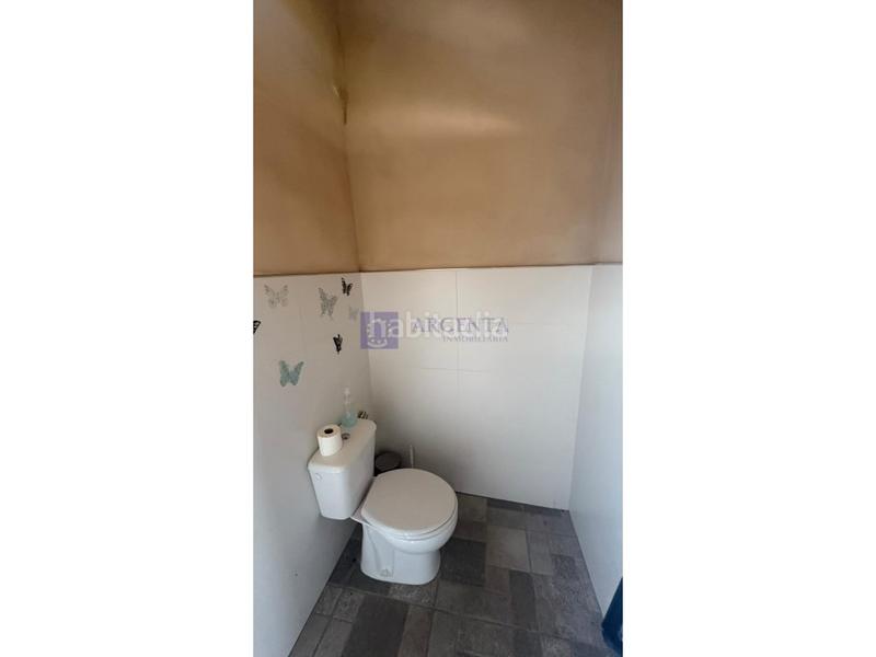 Foto 1e15f3d2-61cb-4f05-8ea6-bf641e547e14. Alquiler chalet  venta polígono ganadero en Cáceres