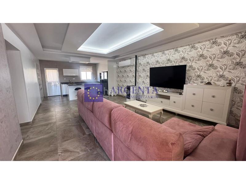 Foto 4bc3d26a-5475-4055-b69f-33003cfb9d31. Miete chalet mit parking pool in Montesol - Mejostilla Cáceres