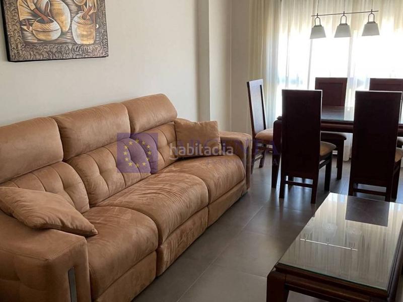 Foto dbac326d-681b-4032-a7c7-a180405f959a. Piso  venta casa plata en nuevo Cáceres Cáceres