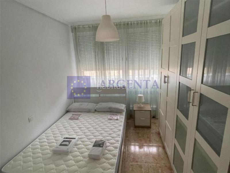 Foto ac83cd45-82bb-4b64-a230-aad32c06f91c. Lloguer pis a Casco Antiguo Cáceres