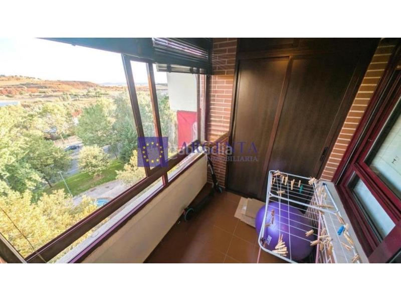 Foto 8879e5c5-6c24-4ce3-a5b0-34047569d8b8. Pis amb aparcament a Ruta de la Plata Cáceres