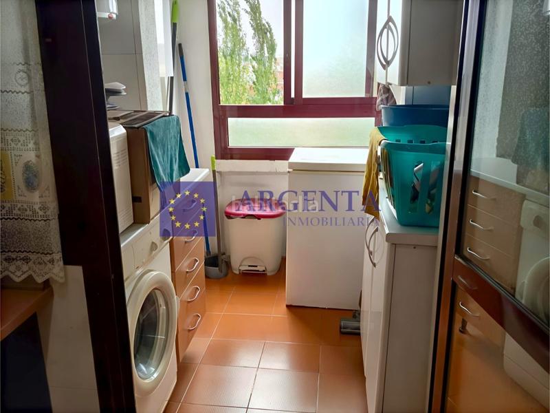 Foto c2cb2ff9-1c32-4462-8dec-a137d0c866bb. Pis amb aparcament a Ruta de la Plata Cáceres