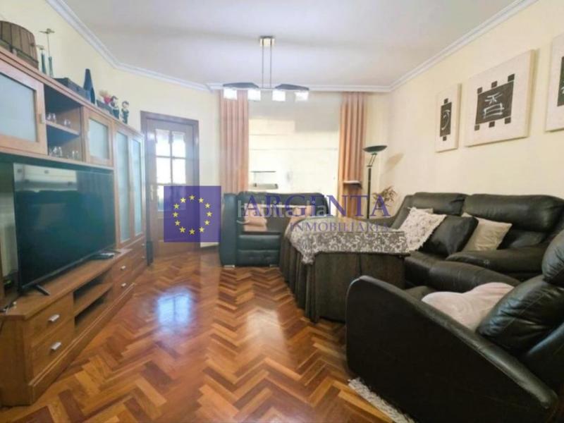 Foto eb2b2cb9-2c0e-4831-978e-284668d7706d. Pis amb aparcament a Ruta de la Plata Cáceres