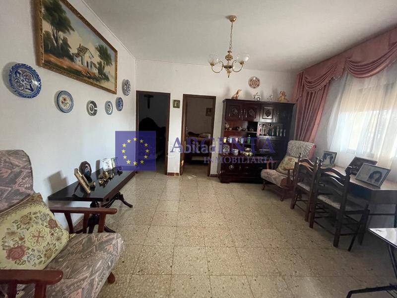 Foto 27a34ae6-fcaa-4c21-803e-3e6c213cae67. Maison avec parking dans Valdesalor - Rincón de Ballesteros Cáceres