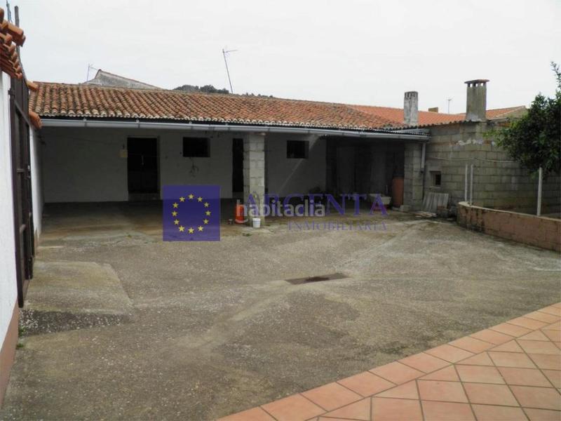 Foto 8d692311-5d4a-4cdb-9a9d-b1bd4ea91011. Maison avec parking dans Valdesalor - Rincón de Ballesteros Cáceres