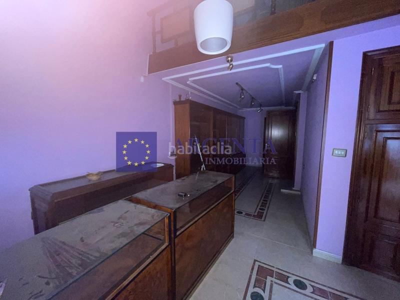 Foto 0c0bc2ed-669f-41c1-99d7-da822f53712f. Alquiler local comercial se alquila local comercial Centro en Cáceres
