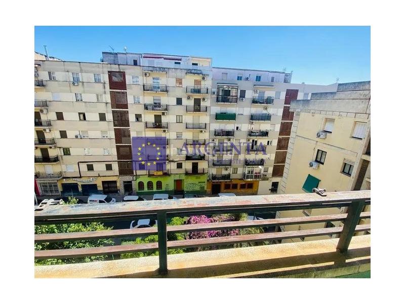 Foto d8429b63-7d01-4087-8d76-649badeaffb0. Flat in Ruta de la Plata Cáceres