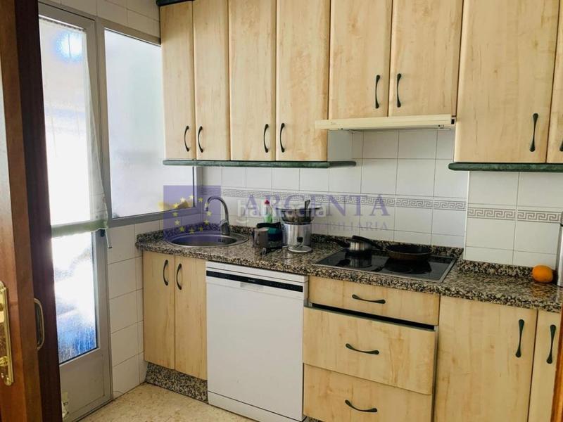 Foto 64e36c17-a3cc-45ff-b16c-517aad316eca. Alquiler apartamento  alquiler san blas en Cáceres