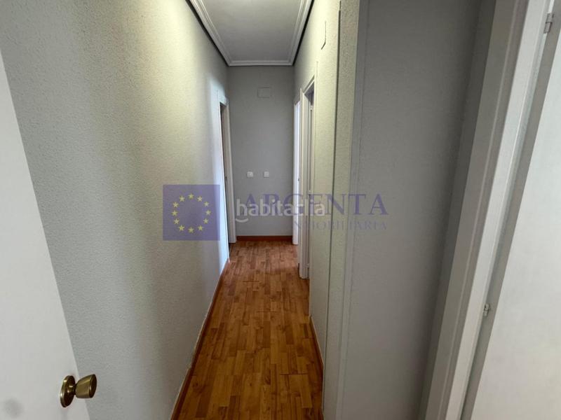 Foto e459aaeb-9663-4c80-bfe7-5012f3d22d3f. Pis amb aparcament a La Cañada - Aldea Moret Cáceres