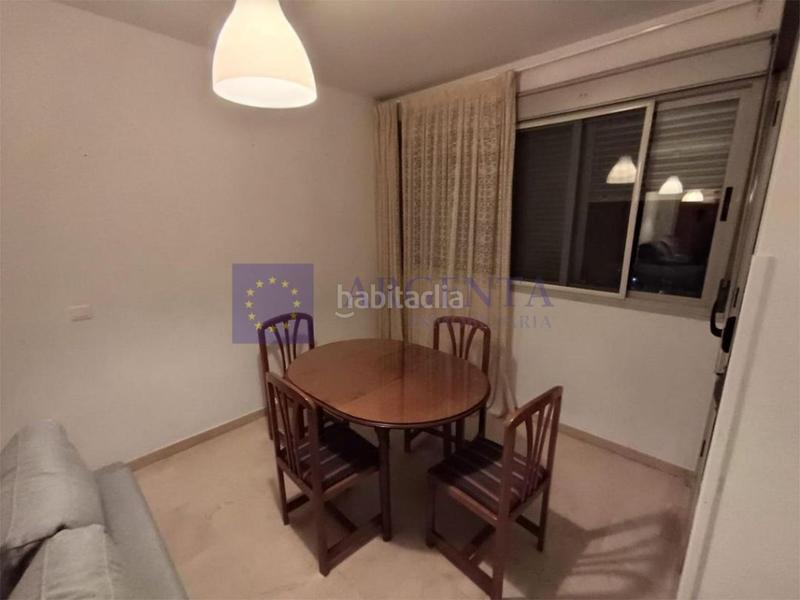 Foto b2081982-267d-4183-98d3-d762b3e5bdeb. Affitto appartamento con parcheggio in Centro Cáceres