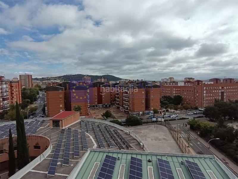 Foto 53f30f16-f01f-47bc-8933-c03c0ac8bd4d. Miete etagenwohnung mit parking in Centro Cáceres
