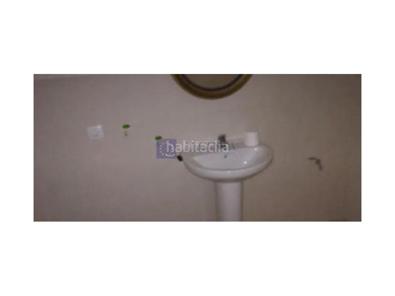 Foto b52a124c-2844-4a95-a7a4-6cae3b76159c. Casa a Casar de Cáceres