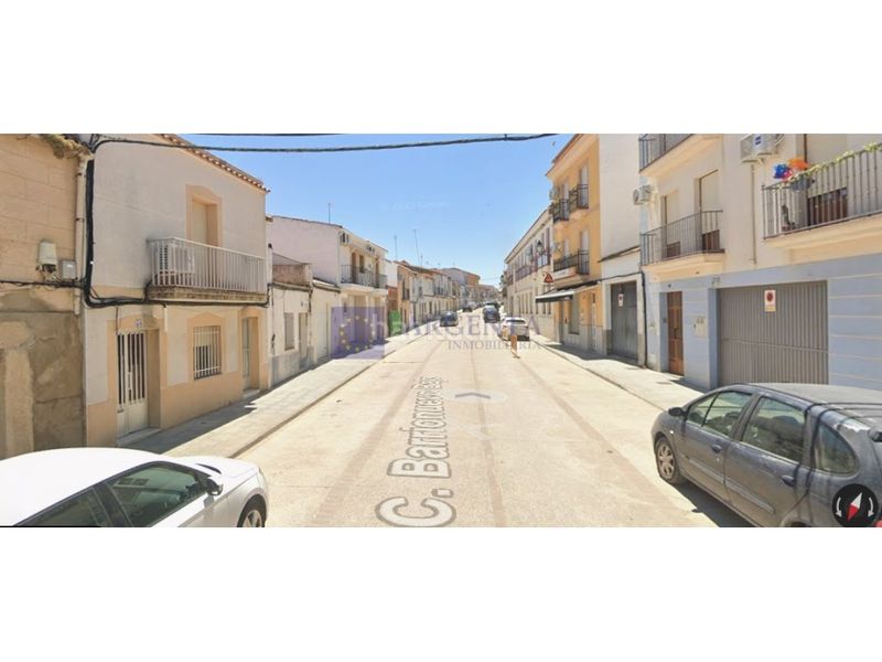 Foto b24b4023-d8a9-4833-93d8-ce9528ed523b. Casa a Casar de Cáceres