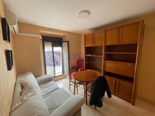 Location Appartement à Casco Antiguo. Alquiler de piso casco antiguo