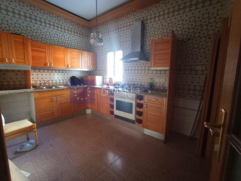 Foto 0046982b-56ed-45cd-a853-0526aa9dee6c. Piso venta inmueble gran teatro en Casco Antiguo Cáceres