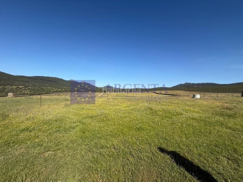 Foto b3075038-1357-4968-b815-5bab6e2d4a4a. Casa a Jaraicejo