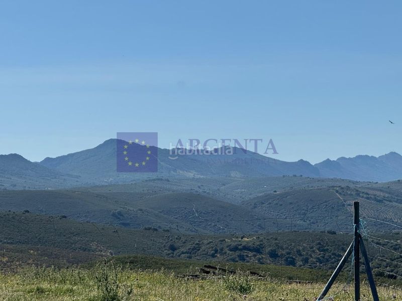 Foto ff1d59e4-b7d7-4c4b-96e7-1b3274aad49f. Casa a Jaraicejo