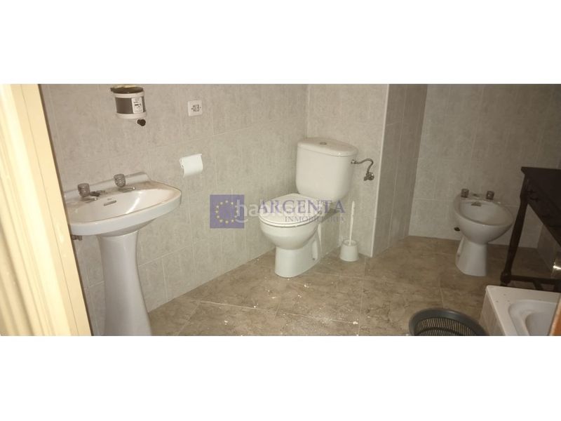 Foto d560e586-6b31-46a6-a778-94e293fa4f79. Edificio cafetería, restaurante, salones de eventos y hotel en Montánchez