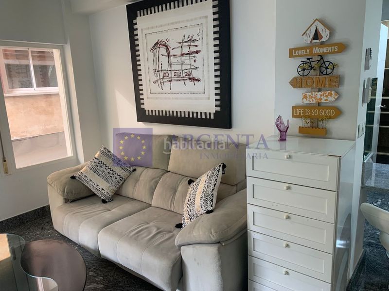 Foto 0ae3b149-3040-4e6e-be01-9719d962e372. Alquiler apartamento loft de 1 habitación en Casco Antiguo Cáceres