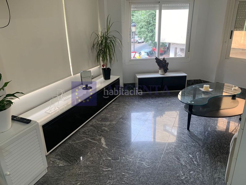 Foto fc7c83aa-bfc4-4cc4-a6c0-08b75846da20. Alquiler apartamento loft de 1 habitación en Casco Antiguo Cáceres
