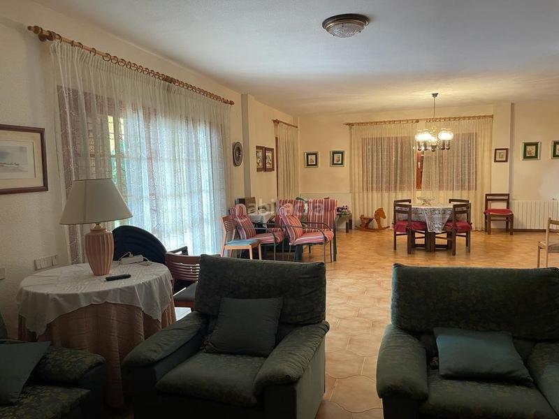 Foto 0d2468cf-5421-446a-ad57-1412db3ec7df. Chalet avec chauffage parking piscine dans Heliópolis Benicasim / Benicàssim