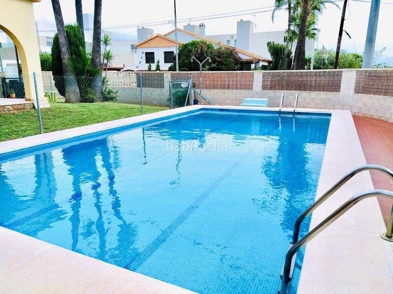 Foto 1139f97f-72ab-48fa-adee-44a16581fa73. Chalet avec chauffage parking piscine dans Heliópolis Benicasim / Benicàssim