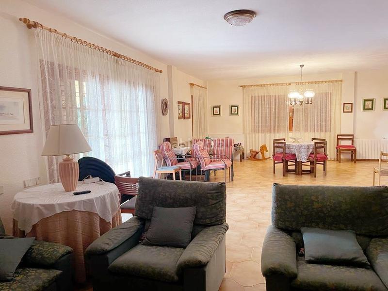 Foto 67808356-104a-4f57-8cc1-61551a1aaecf. Chalet avec chauffage parking piscine dans Heliópolis Benicasim / Benicàssim