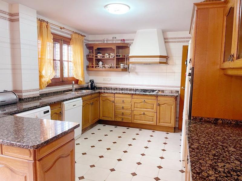 Foto eda591da-b182-469f-b5a4-baad55ce34a5. Chalet avec chauffage parking piscine dans Heliópolis Benicasim / Benicàssim