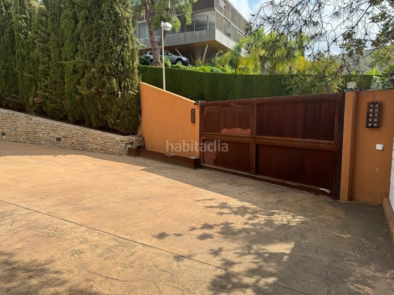 Foto 8a4a9e6f-8d96-40c7-8d9c-6515c60b04a7. Chalet estás buscando vivir en un lugar con privacidad y tranquilidad?? en Castellón de la Plana