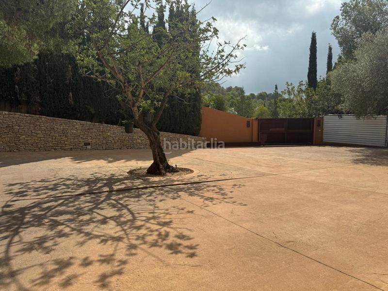 Foto c4318f15-4588-4fe5-b2b3-0ee0584d8e50. Chalet mit parking pool in Ciutat del Transport - La Salera Castellón de la Plana