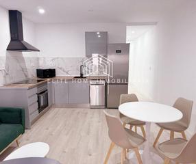Location Appartement à Hospital - Plaza del Real. Piso completamente reformado disponible para alquiler temporal e