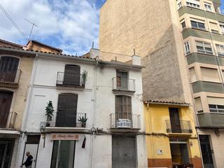 Haus in Hospital - Plaza del Real. Casa en calle trinidad