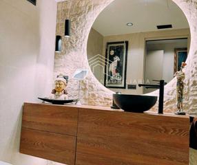 Piso en Zona Avenida del Mar. Exclusivo piso céntrico con garaje  e  interiorismo de diseño