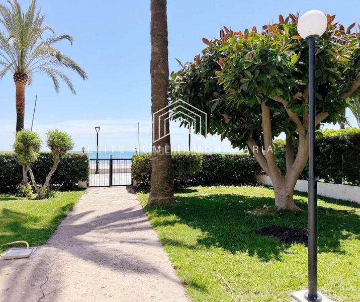 Foto db89a894-4e51-4ca4-a067-cc6982c39c78. Apartment with parking in Voramar Benicasim / Benicàssim