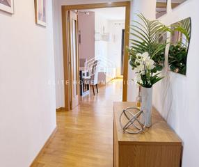 Pis a Ensanche - Río Jucar. Increíble piso de tres habitaciones, dos baños, garaje y traster
