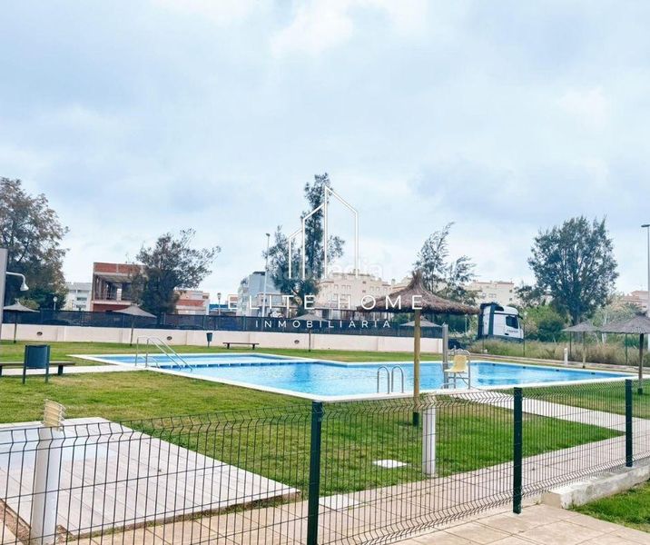 Foto ce531094-3cdd-47e8-a213-f1669de55ecf. Pis amb aparcament piscina a Moncófar Playa Moncofa