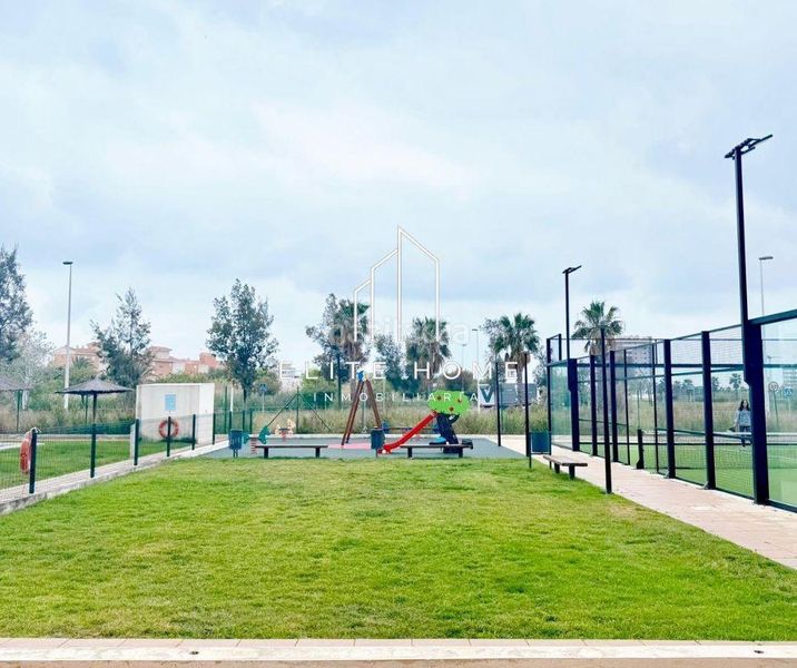 Foto de9716c8-cba0-4eda-b1b8-9d6464c6bf9a. Pis amb aparcament piscina a Moncófar Playa Moncofa