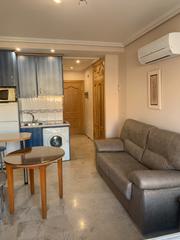 Miete Studiowohnung in Calle juan de ávila 5. Estudio zona universidad