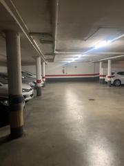 Location Parking voiture à Calle juan de ávila 5. Cochera cerrada